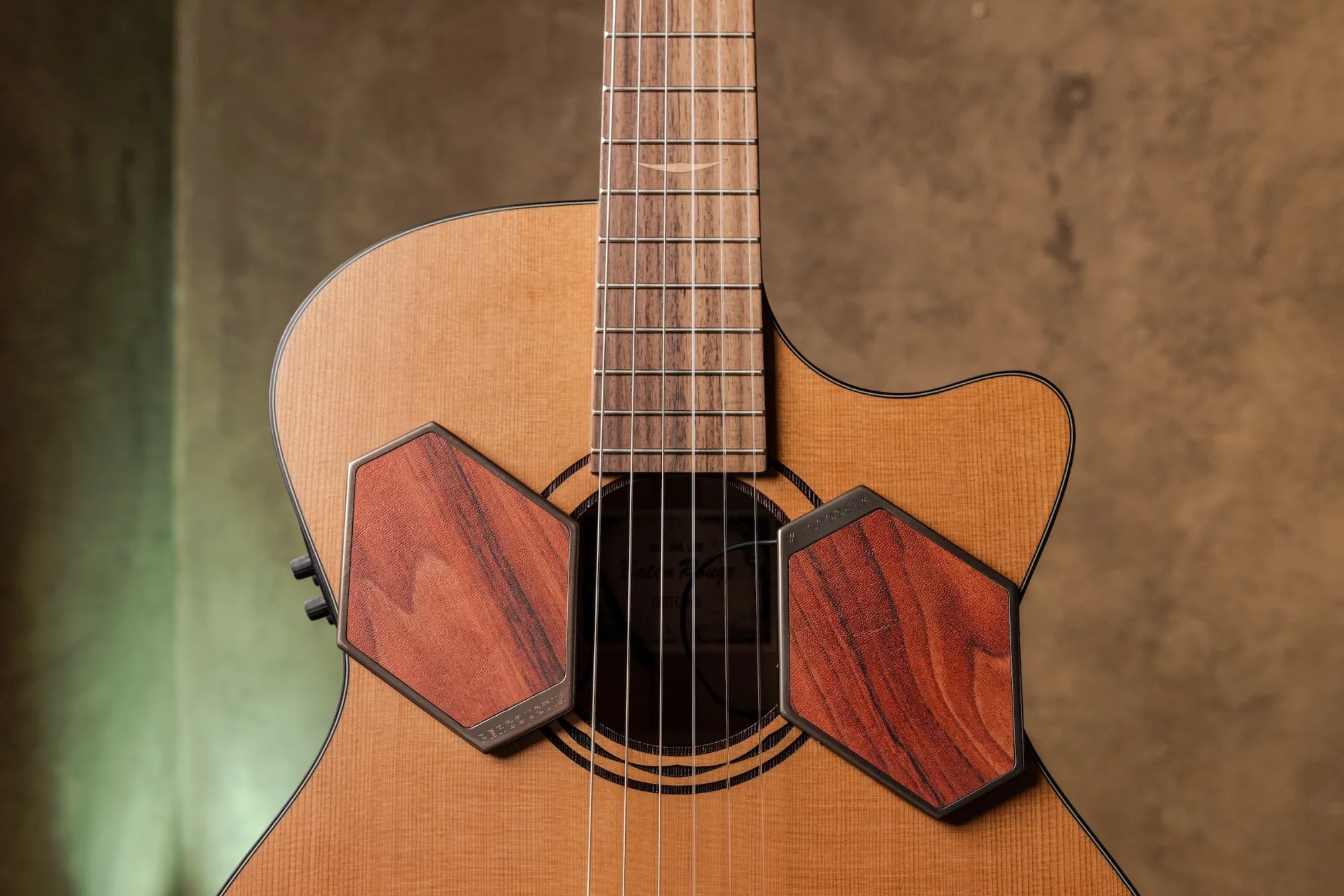 Percoustix Guitar